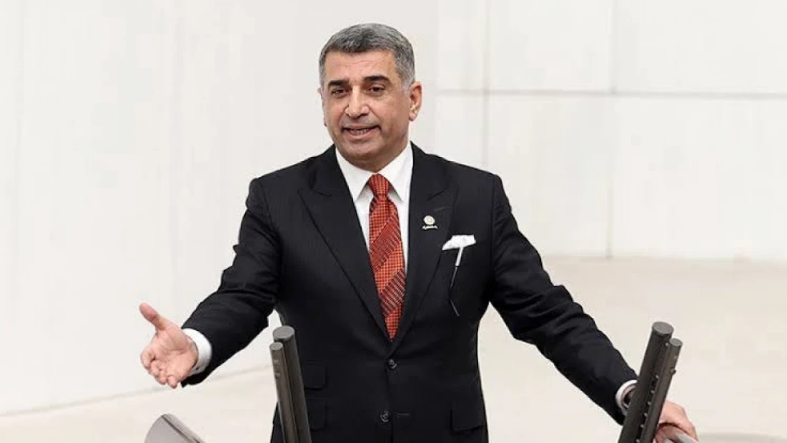 CHP Elazığ Milletvekili Gürsel Erol'dan Hükümete Övgü Dolu Sözler