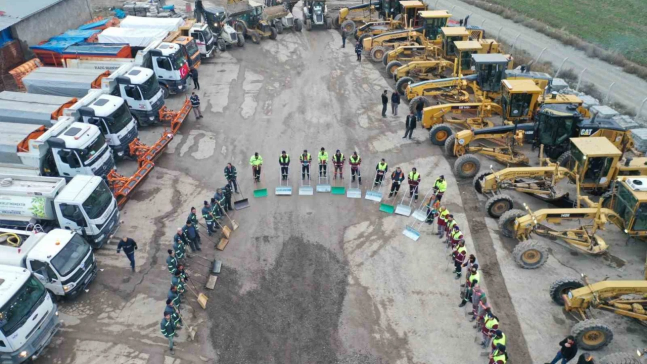 Elazığ Belediyesi karla mücadeleye hazır