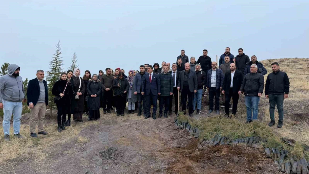 Sivrice'de Öğretmenler Günü'nde anlamlı etkinlik