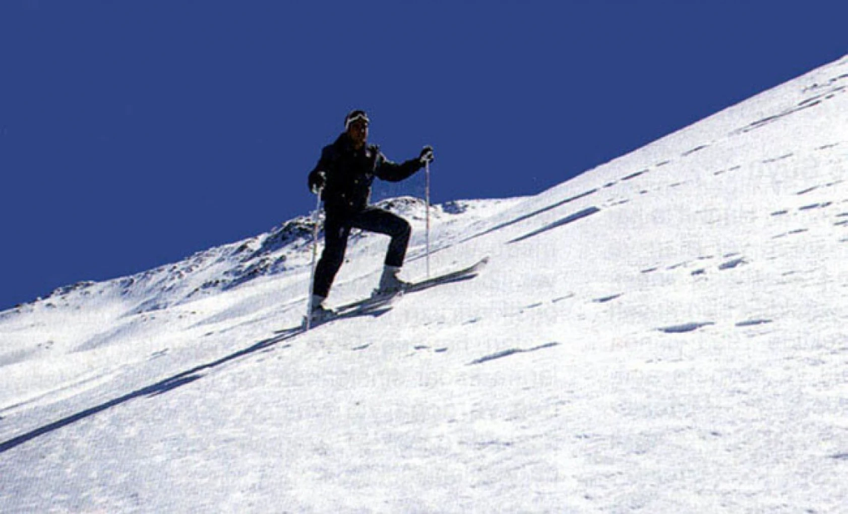 Hazar Gölü - Hazar Baba Dağı