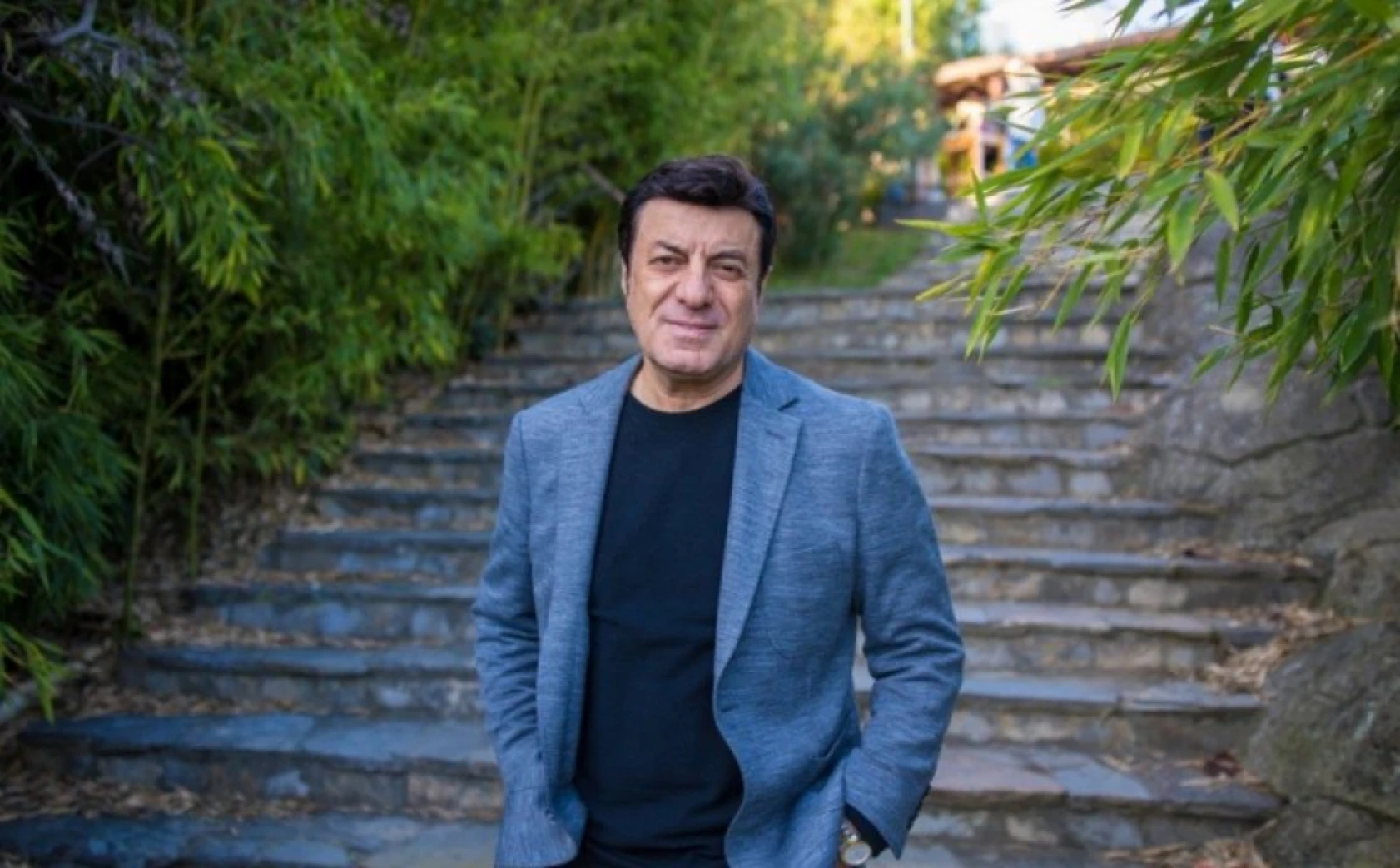 Dolandırıcı Mağduru Ünlüler