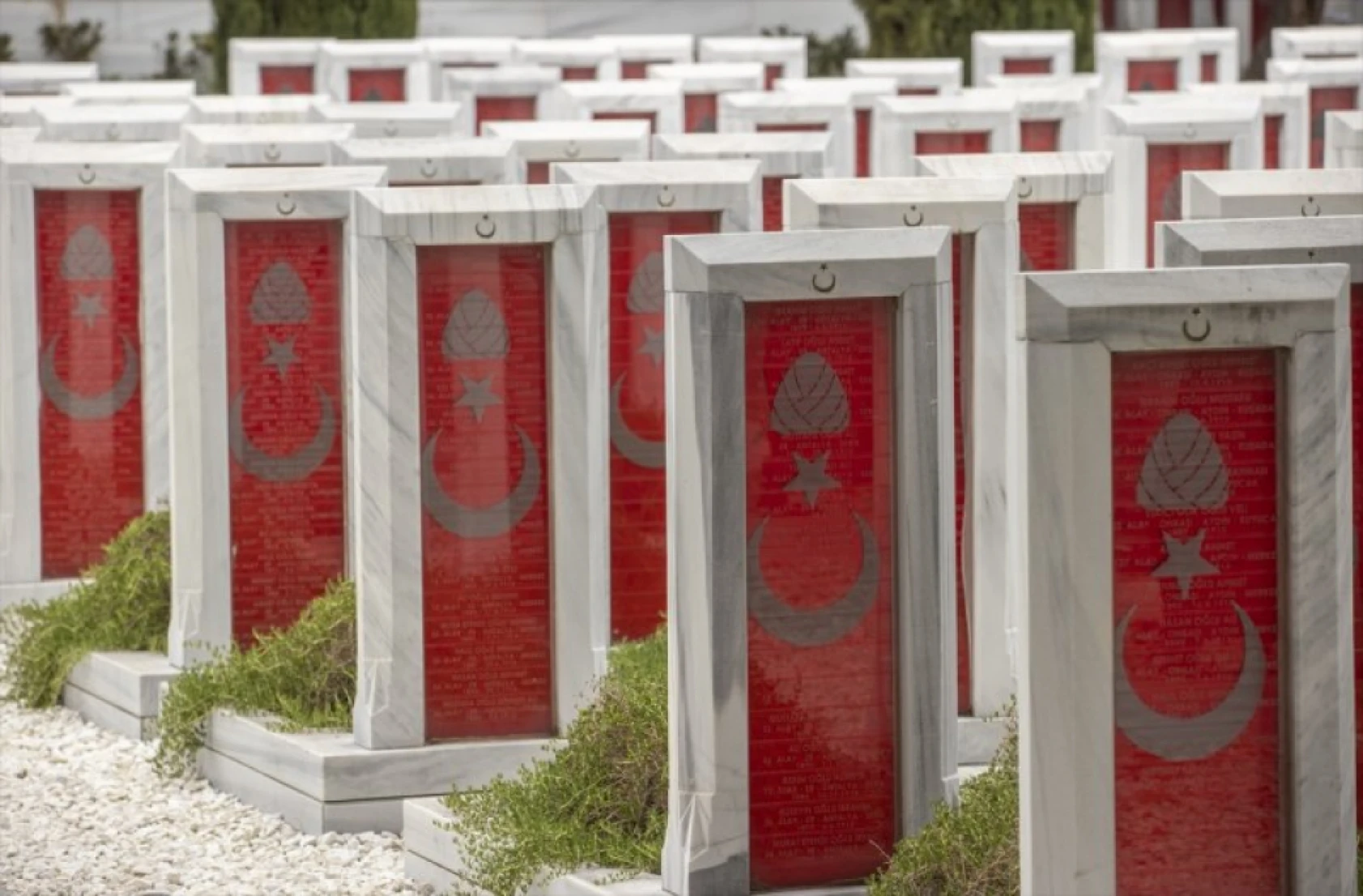 Çanakkale Savaşları Gelibolu Tarihi Alanı her yıl ziyaretçi akınına uğruyor