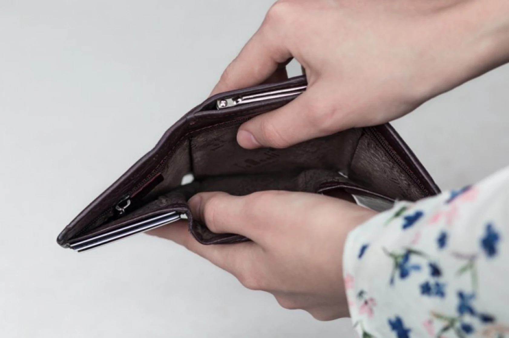 Dolandırıcı Mağduru Ünlüler