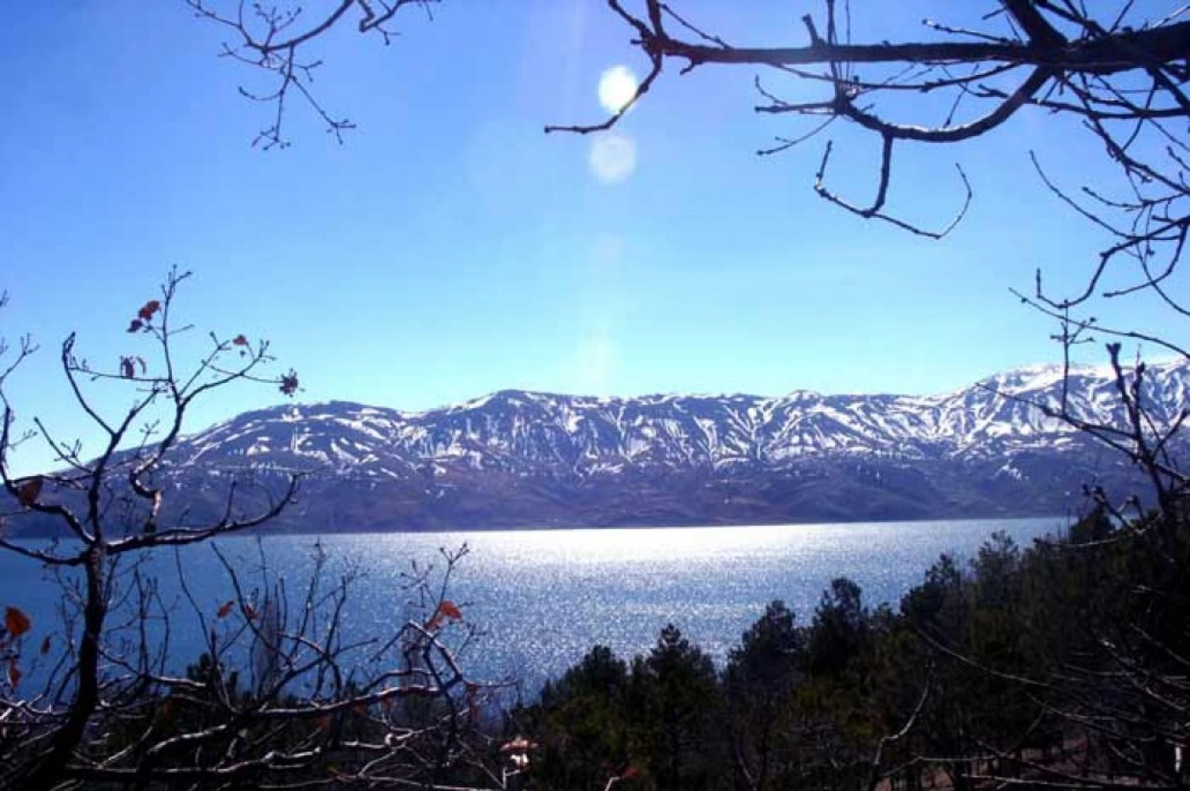 Hazar Gölü - Hazar Baba Dağı