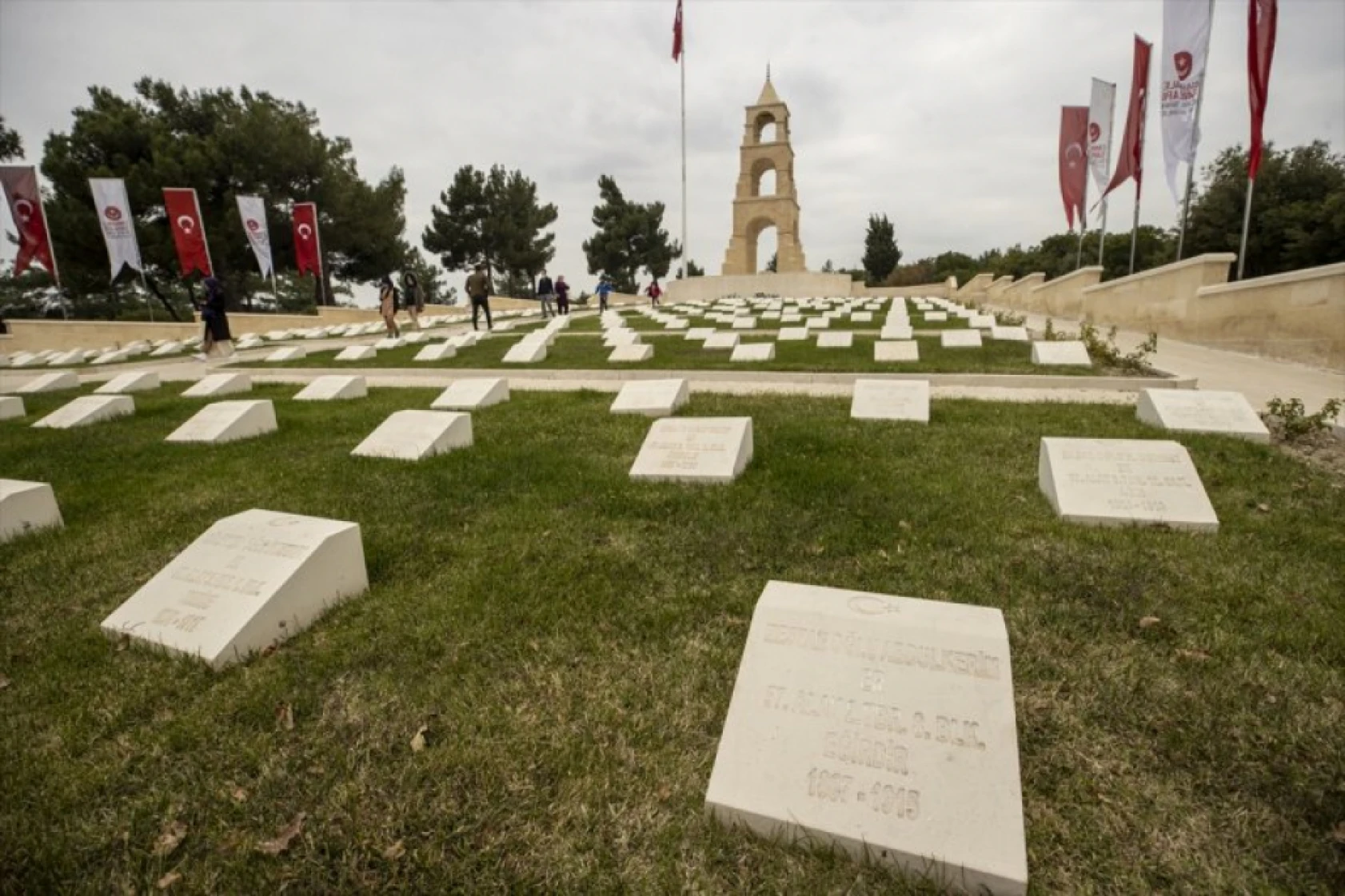 Çanakkale Savaşları Gelibolu Tarihi Alanı her yıl ziyaretçi akınına uğruyor