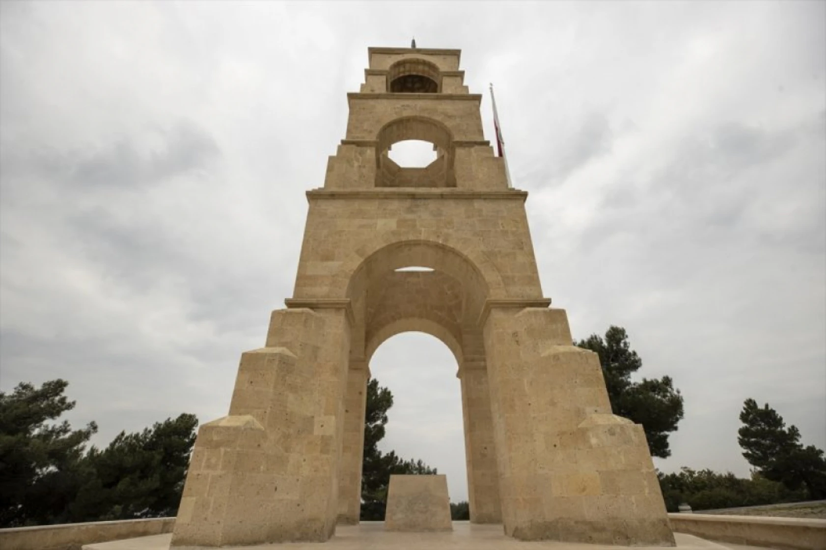 Çanakkale Savaşları Gelibolu Tarihi Alanı her yıl ziyaretçi akınına uğruyor