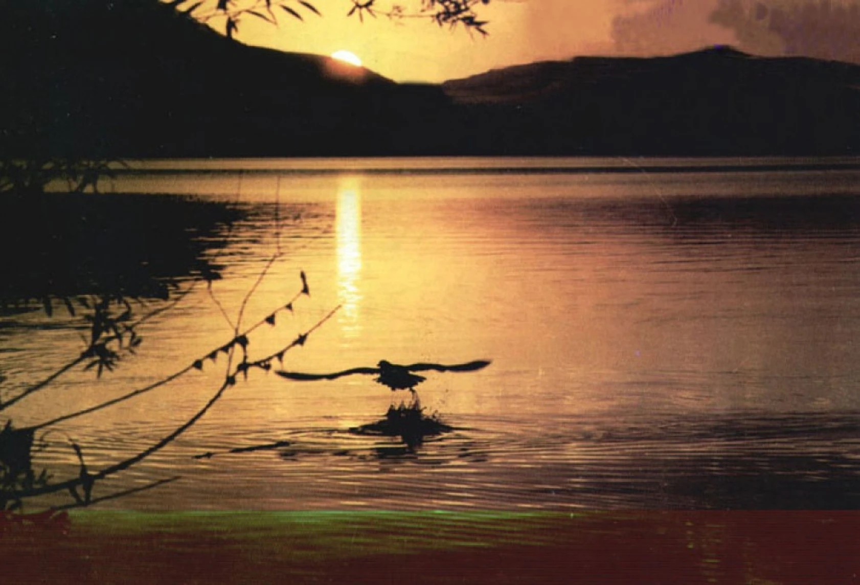 Hazar Gölü - Hazar Baba Dağı