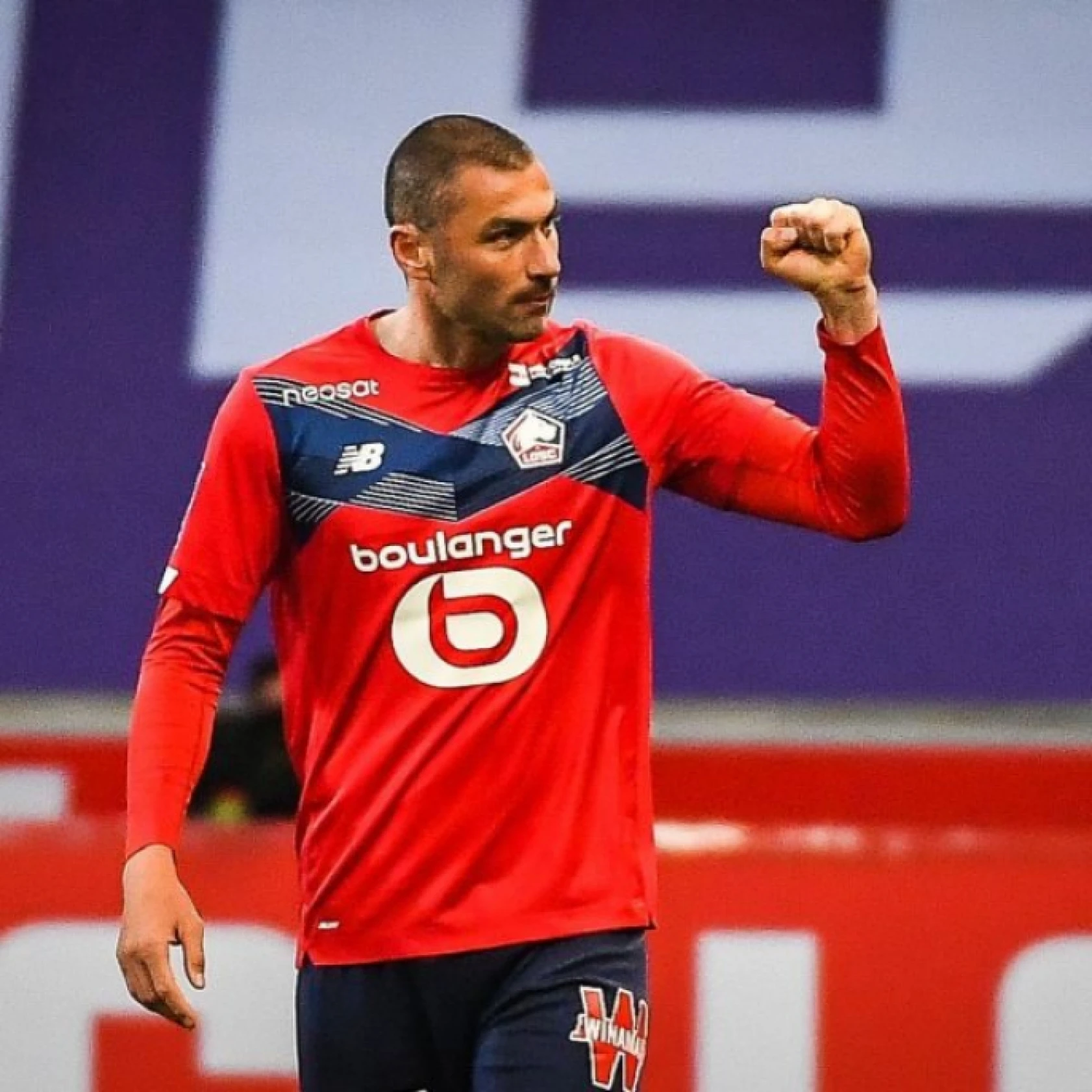 Dolandırıcı Mağduru Ünlüler