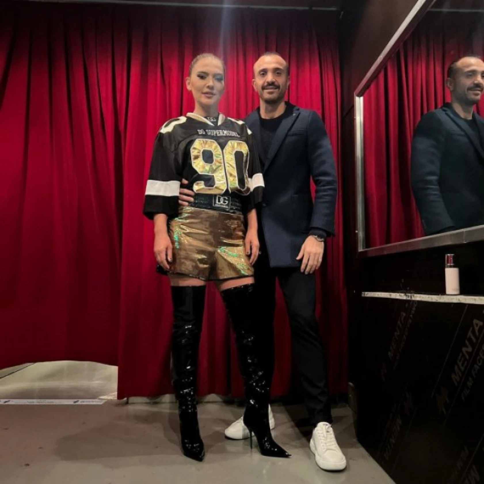 Dolandırıcı Mağduru Ünlüler