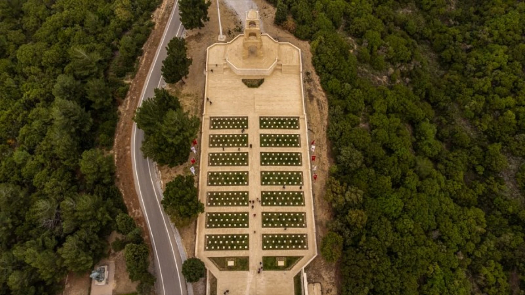 Çanakkale Savaşları Gelibolu Tarihi Alanı her yıl ziyaretçi akınına uğruyor