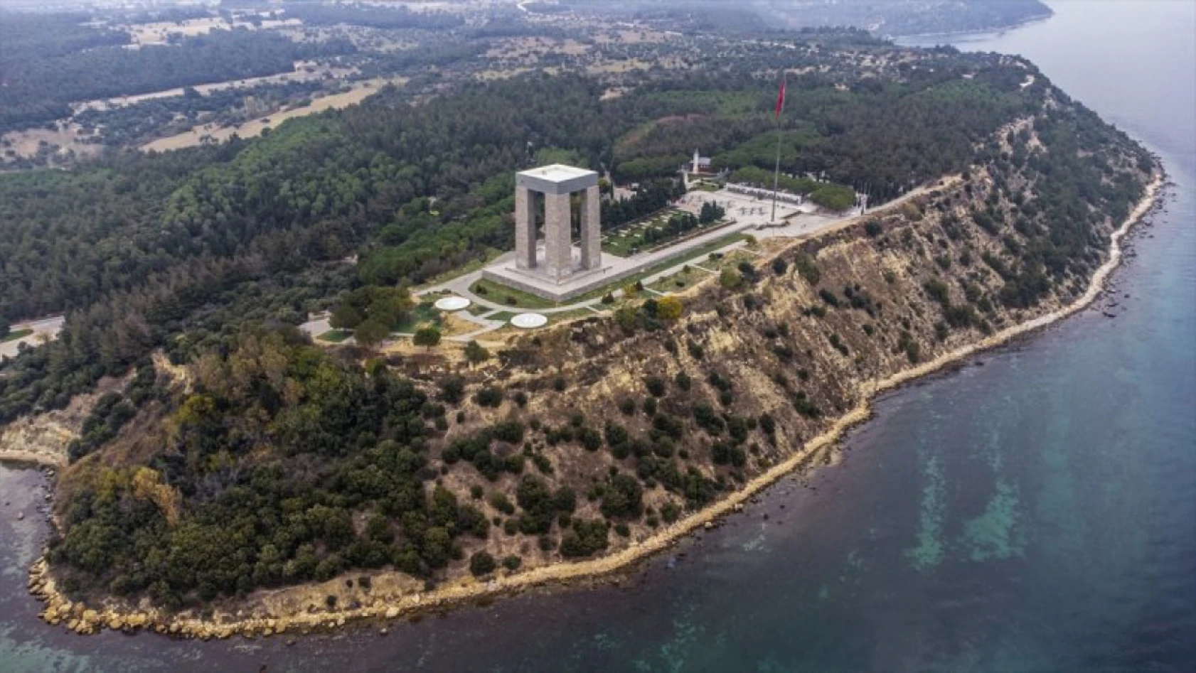 Çanakkale Savaşları Gelibolu Tarihi Alanı her yıl ziyaretçi akınına uğruyor