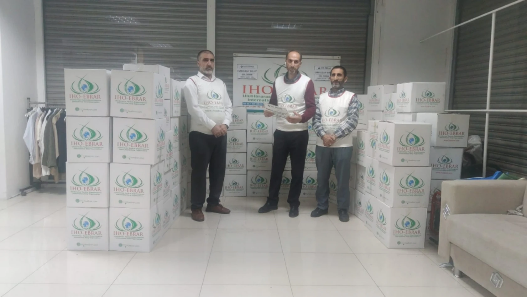 Avrupa İHO EBRAR Elazığ'da Ramazan Ayında Yardım Çalışması Gerçekleştirdi