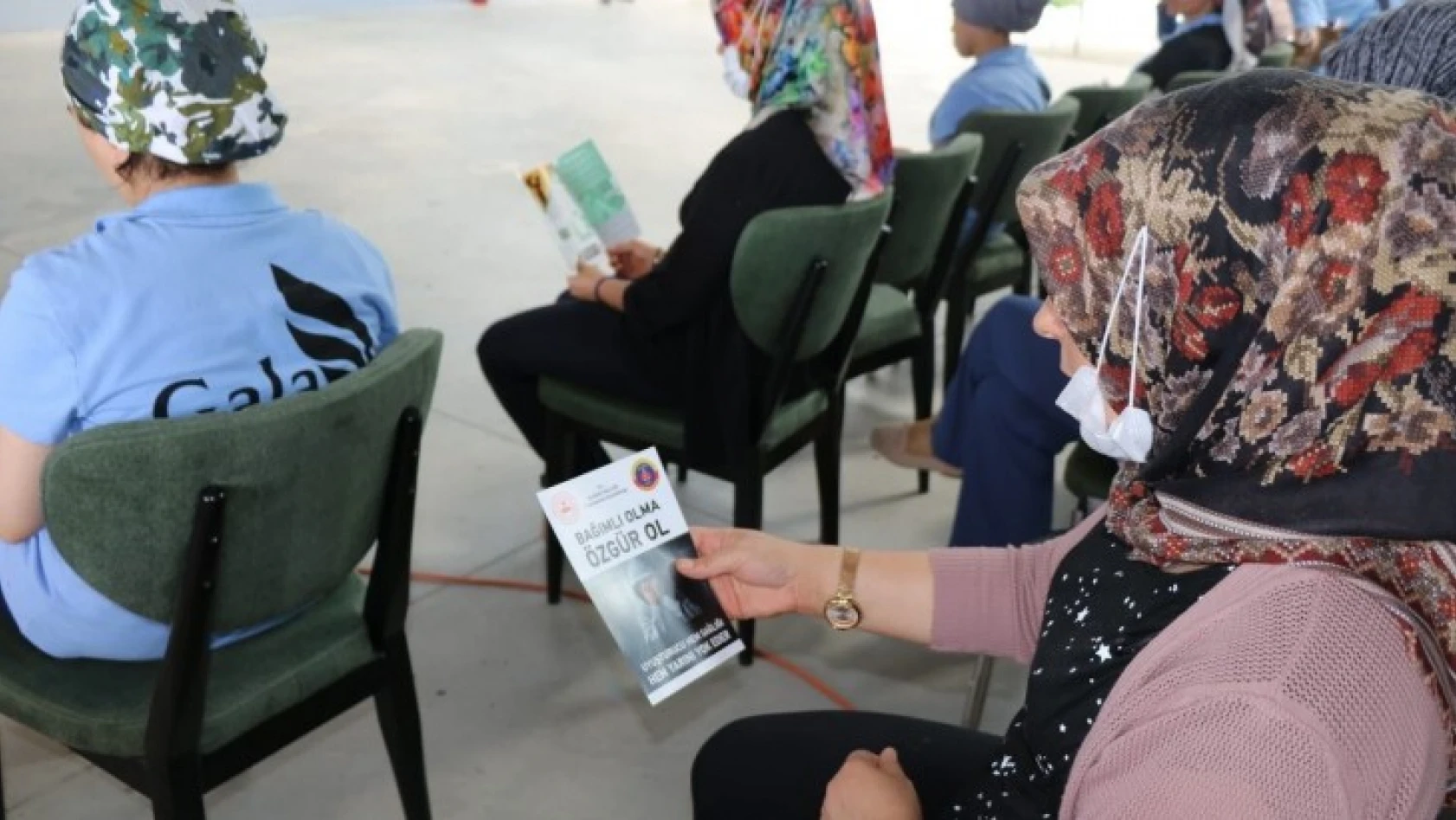 Elazığ'da 'En İyi Narkotik Polisi Anne Projesi'