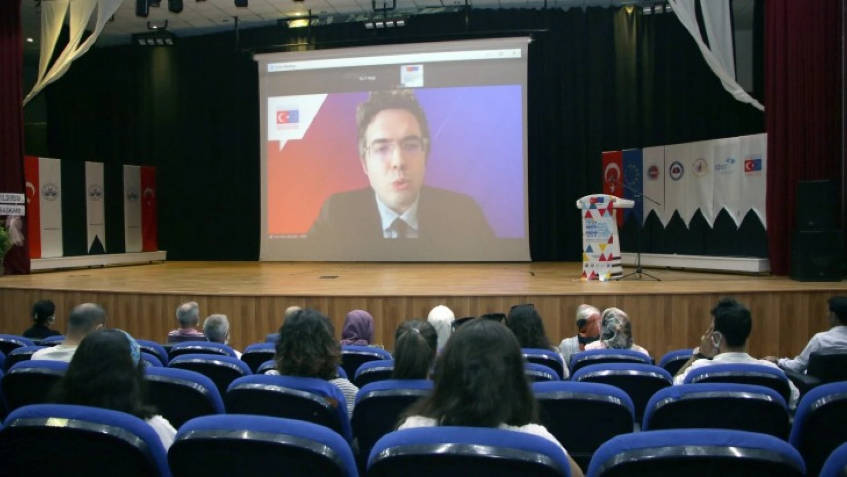 Elazığ'da  ''Görünmezi Görünür Kıl'' projesi  açılış toplantısı yapıldı.