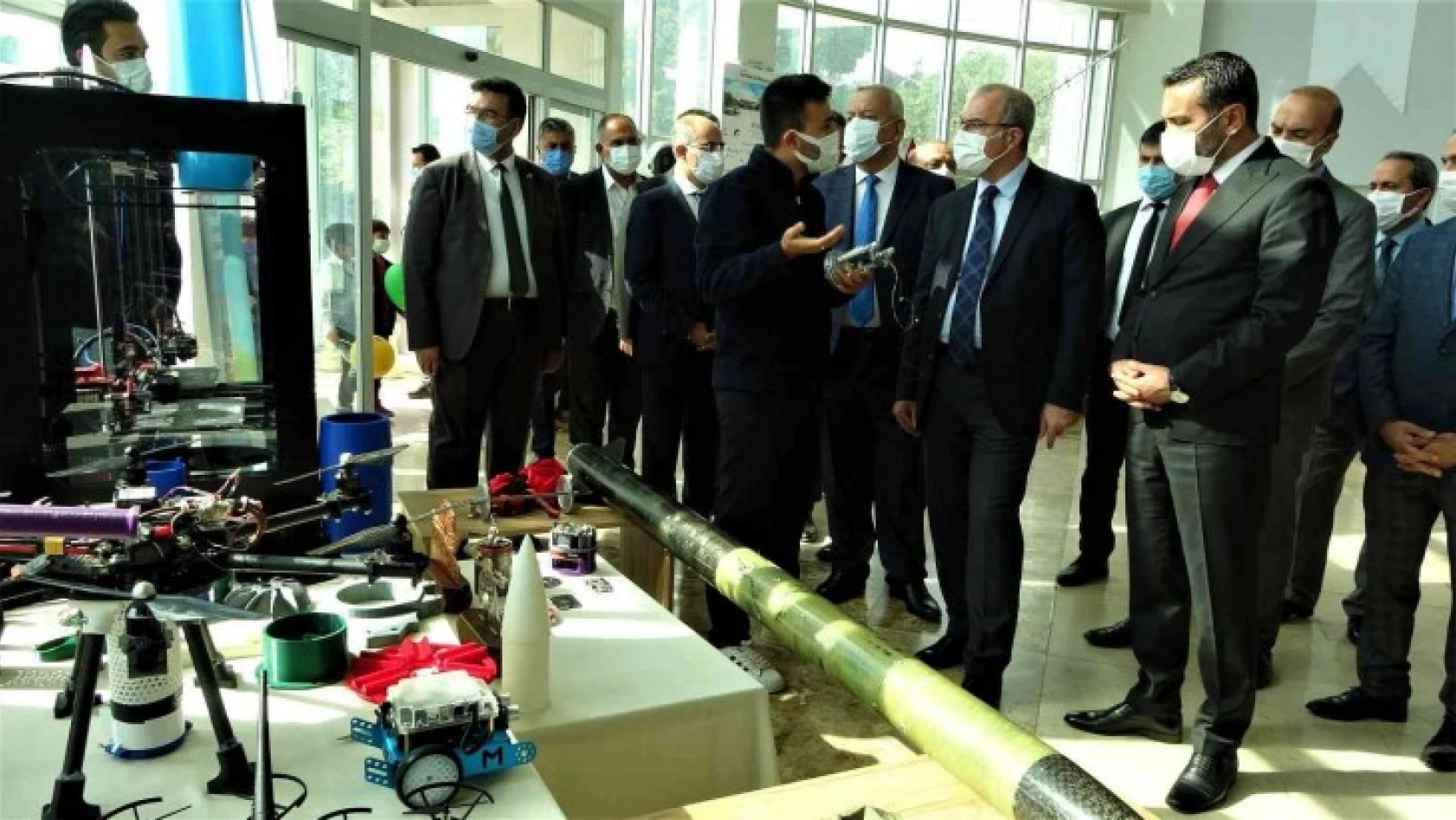 Elazığ'da 3 gün sürecek 'Bilim Şenliği' startı verildi