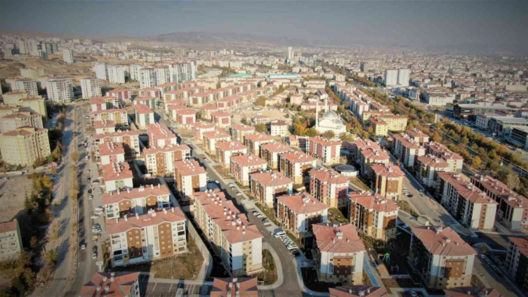 Elazığ'da Depremzedeler Yeni Evlerine Kavuşmanın Mutluluğunu Yaşıyor