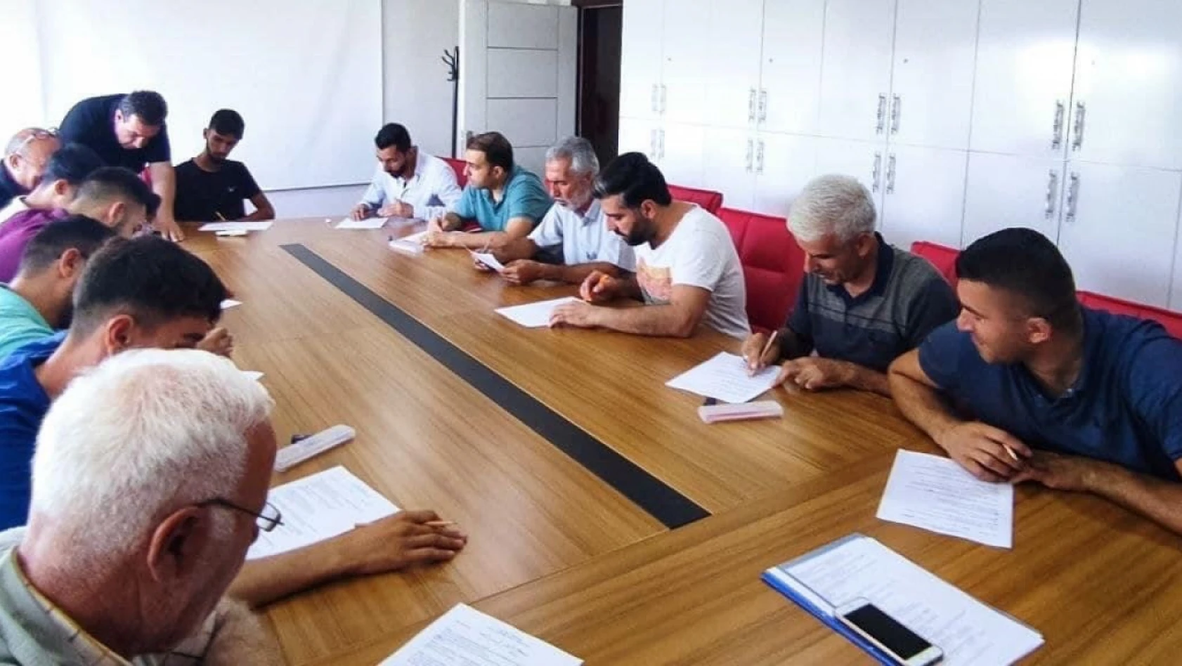 Elazığ'da avcı adaylarına yönelik kurs sona erdi