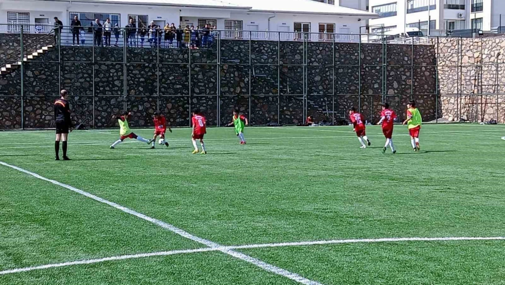 Elazığ'da Küçükler Futbol Şampiyonası başladı