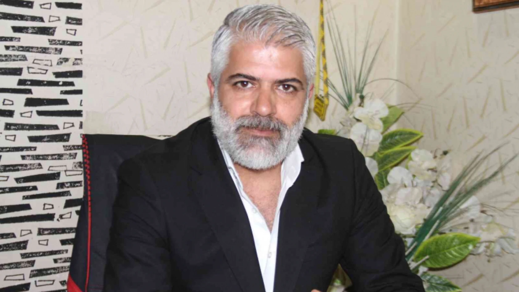 Elazığ'da kulüp başkanı bağımsız milletvekili adaylığını açıkladı