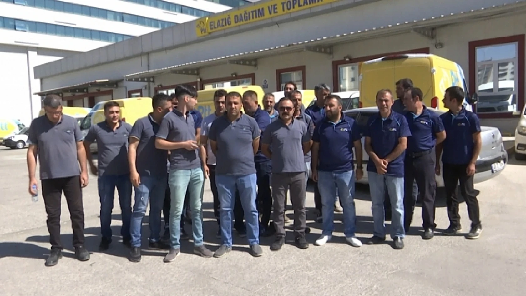 Elazığ'da PTT Çalışanları Eylem Yaptı