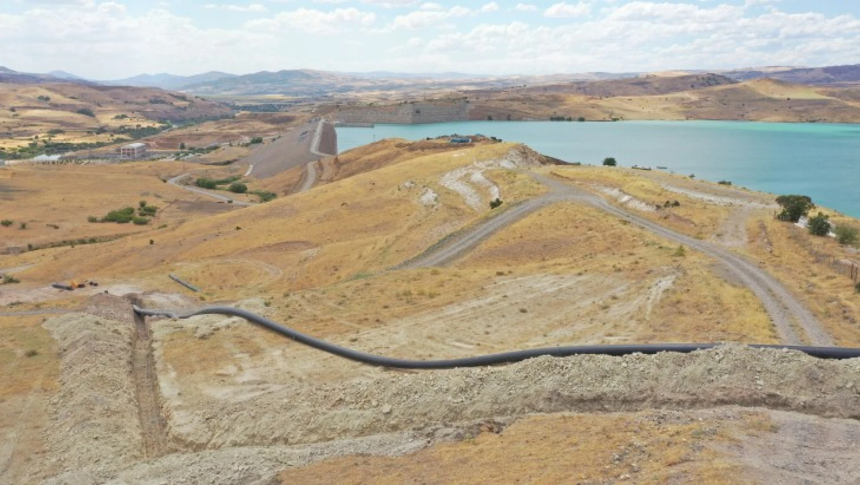 Elazığ'da Tatar Göleti sulaması inşaat çalışmaları devam ediyor