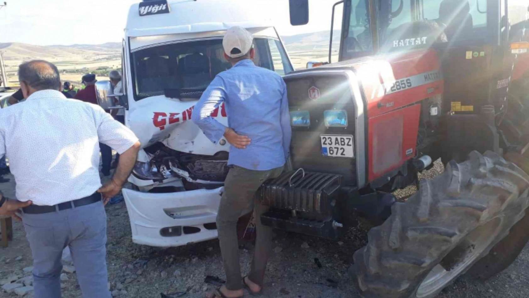 Çemişgezek Elazığ arası trafik kazası: 2 yaralı