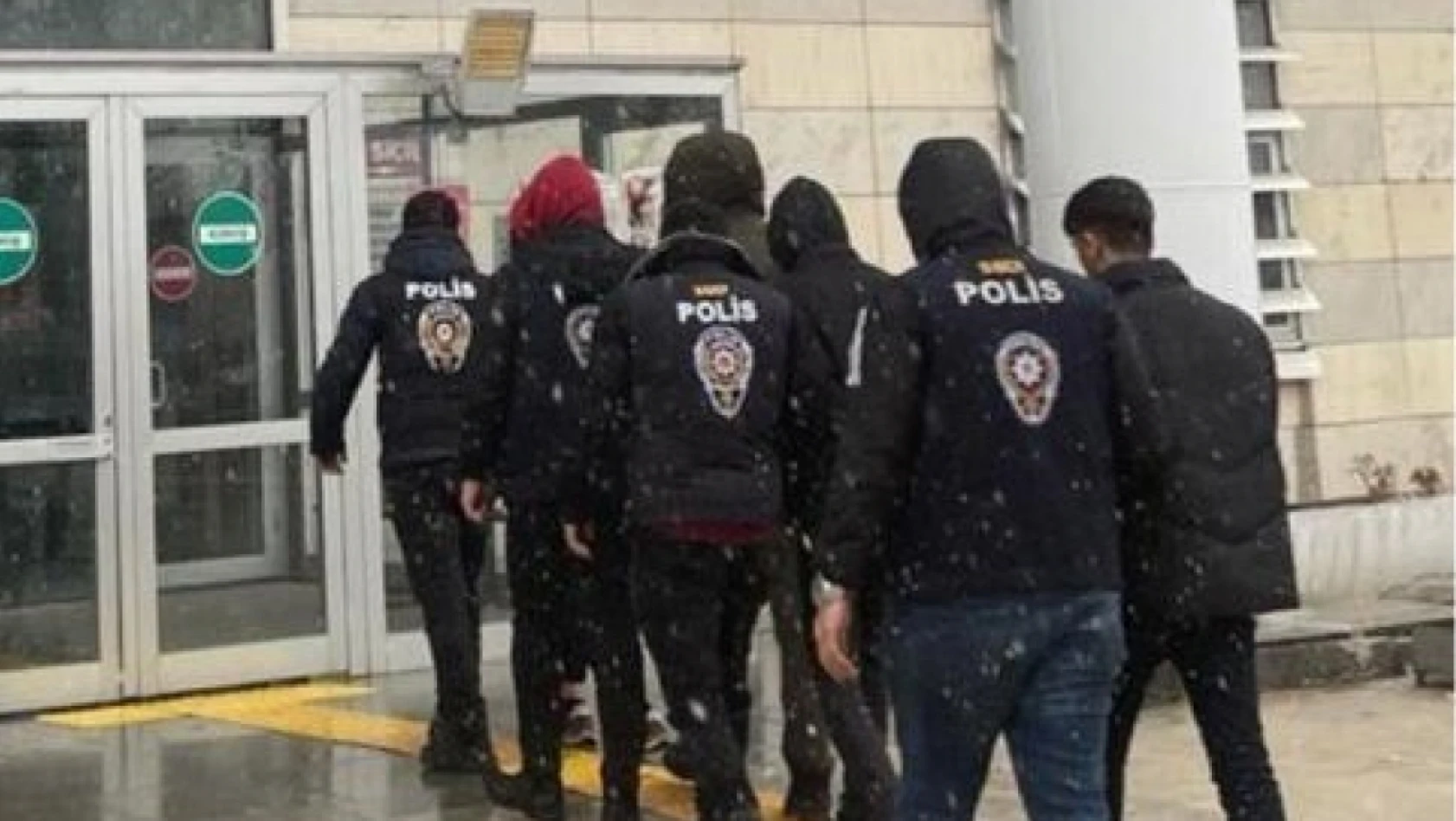 Elazığ'da yasadışı bahis operasyonu:  5 gözaltı