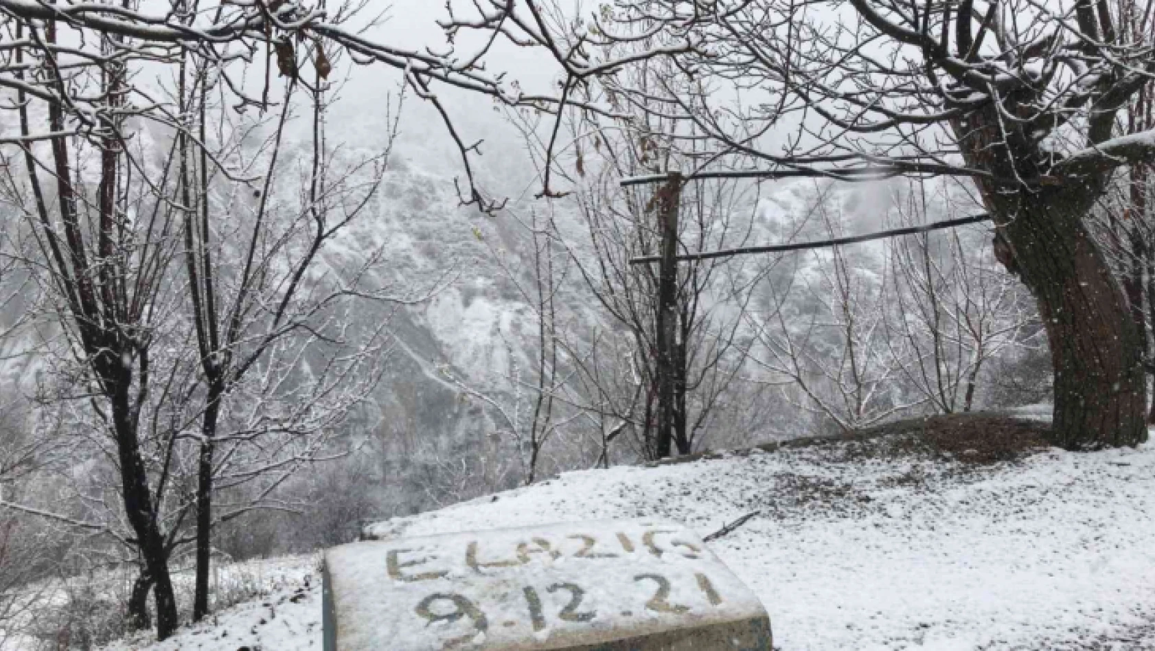 Elazığ'ın yüksek kesimlerinde kar etkili oldu