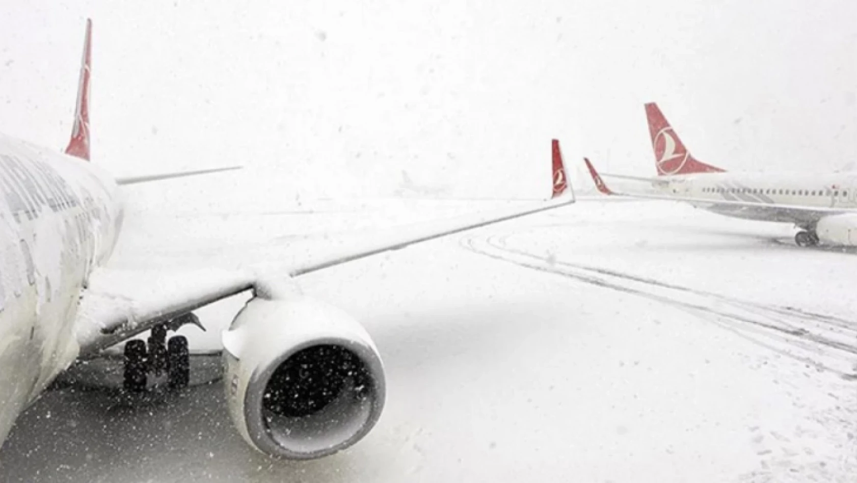 Elazığ – İstanbul Uçuşlarına Kar Engeli