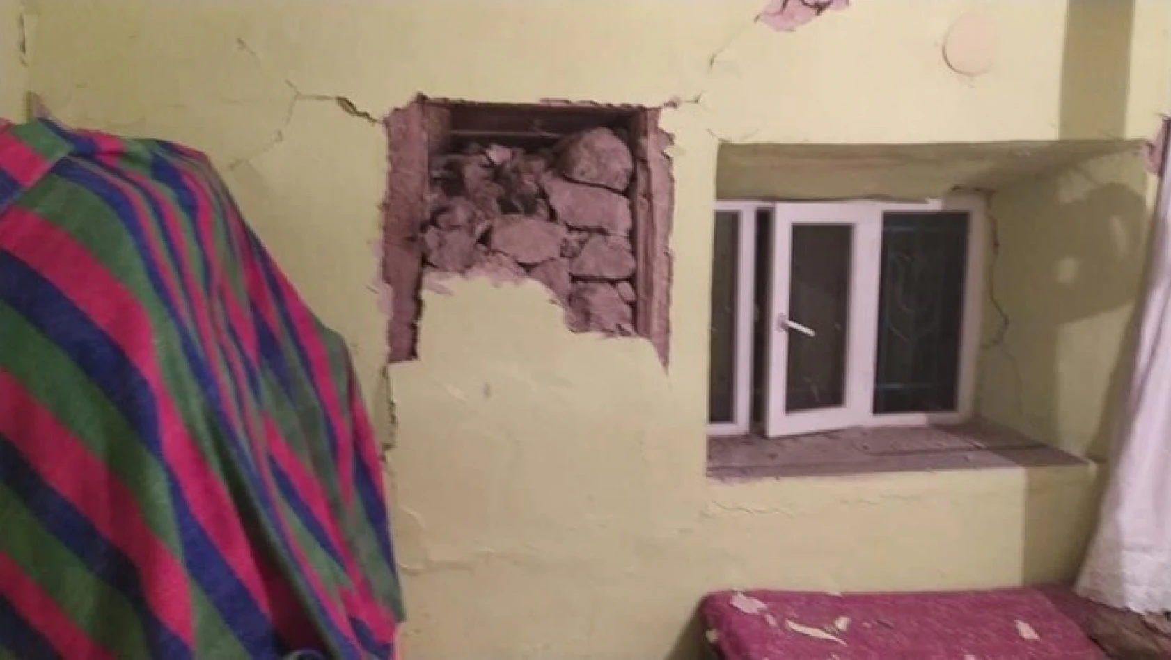'Depremden 5 köy kısmen etkilendi'