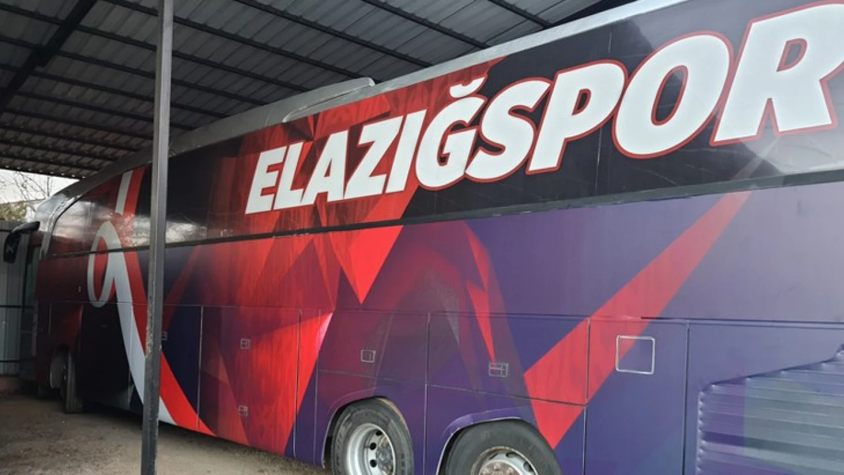 Elazığspor'da takım otobüsü yeniden tasarlanıyor