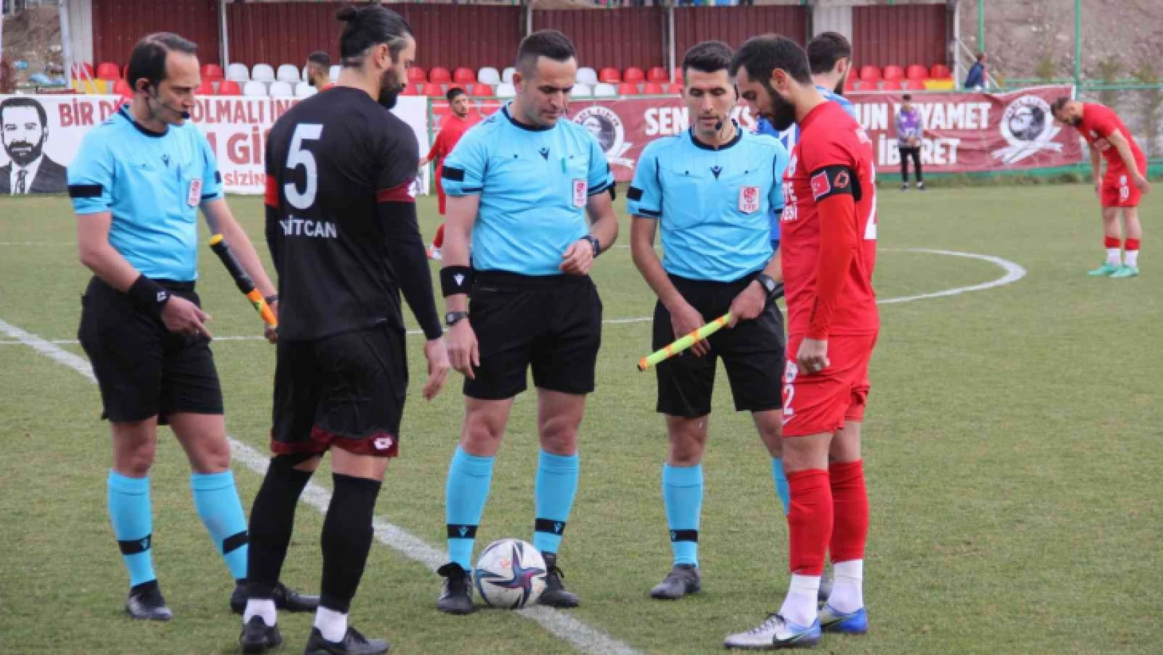 Elazığspor ve HD Elazığ Karakoçan'ın maçları ertelendi