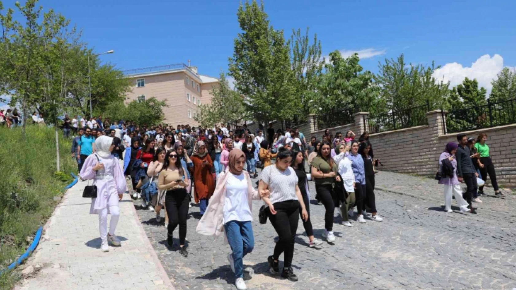 Fırat Fest ile üniversite öğrencileri Elazığ'ı tanıyor