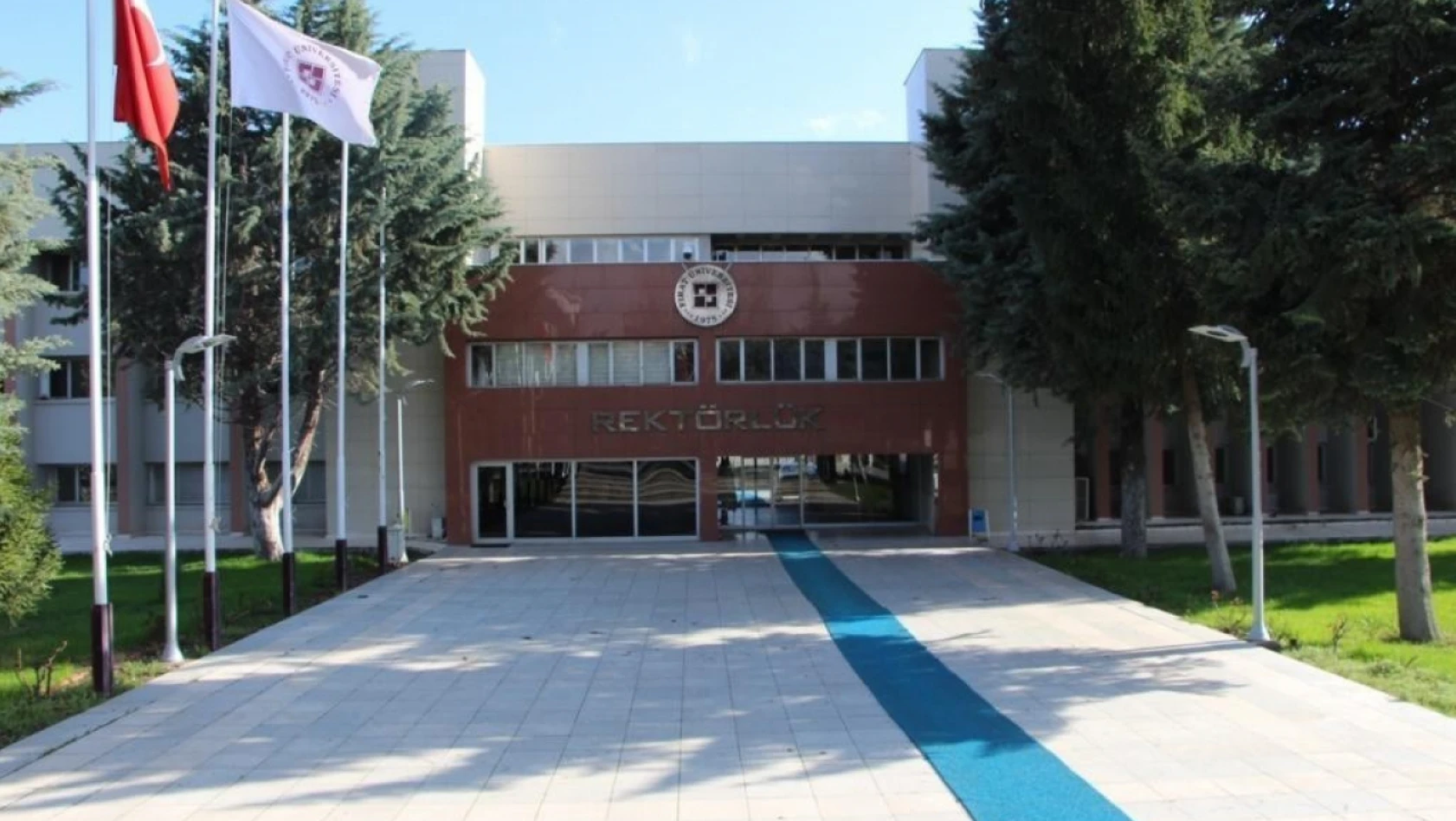 FÜ, 133 projesi ile Türkiye'de 4'üncü oldu