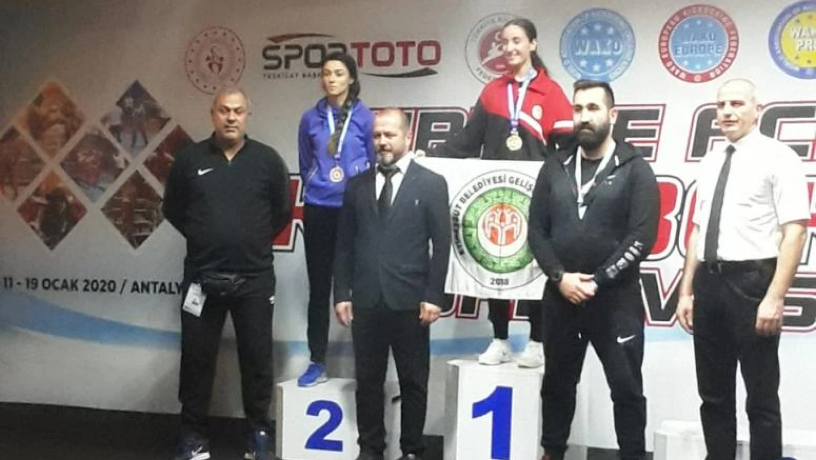 Gençlik ve Spor Kulübü Sporcularımız Türkiye Şampiyonu