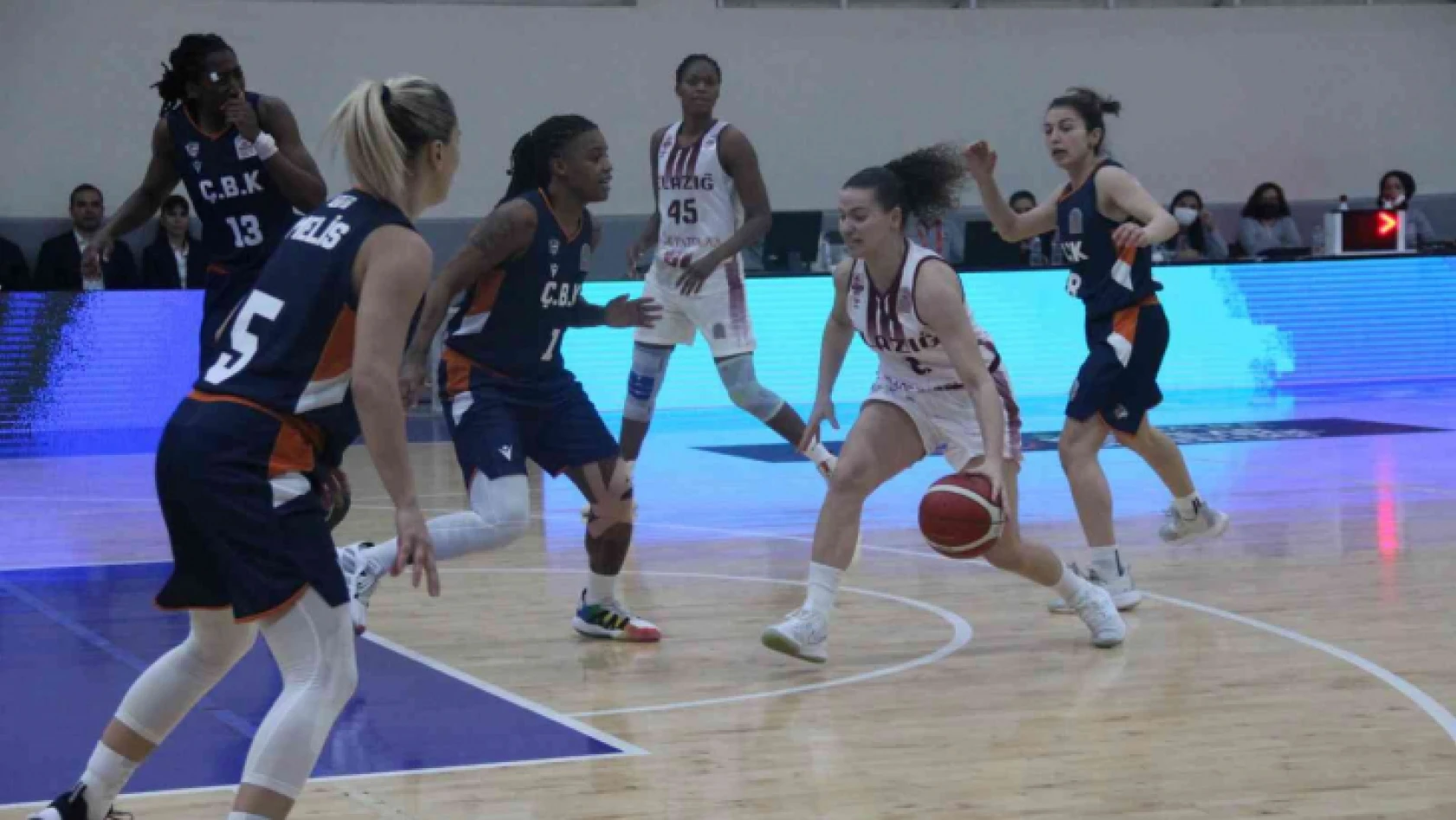 Kadınlar Basketbol Süper Ligi: Elazığ İl Özel İdare: 53 - ÇBK Mersin Yenişehir Belediye: 81