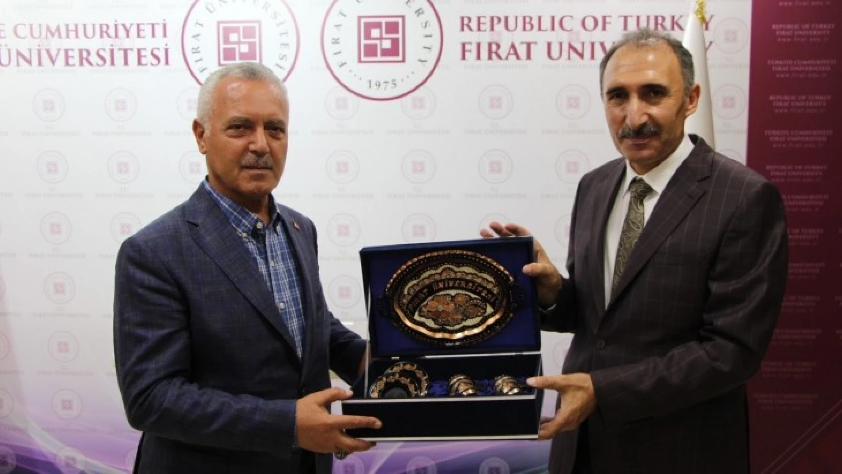 Milletvekili Ataş: 'Fırat Üniversitesi bölgeye  ciddi katkılar sağlayan bir üniversite'