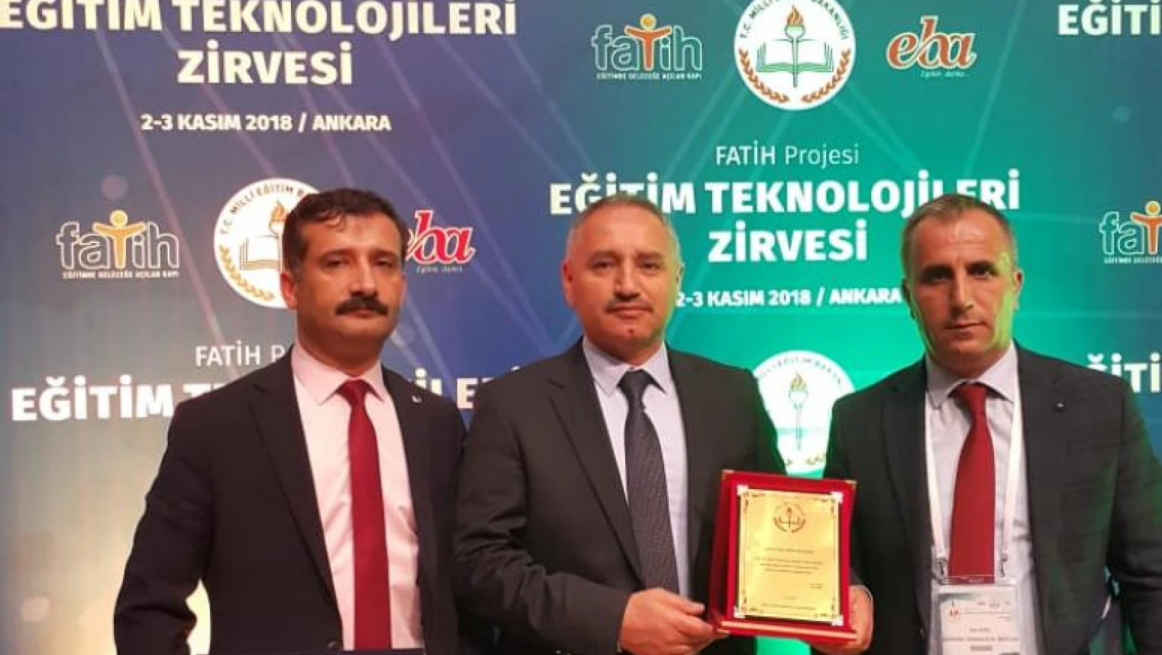 Milli Eğitim Bakanlığı'nın En Prestijli Ödülü Elazığ'a Verildi