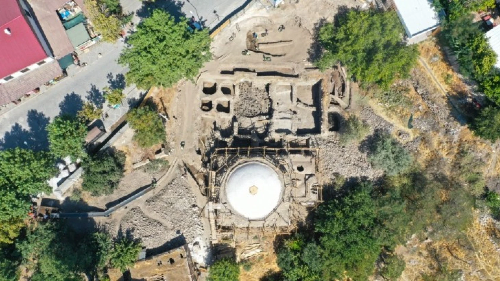 Tarihi Hoca Hasan Hamamında restorasyon çalışmaları devam ediyor
