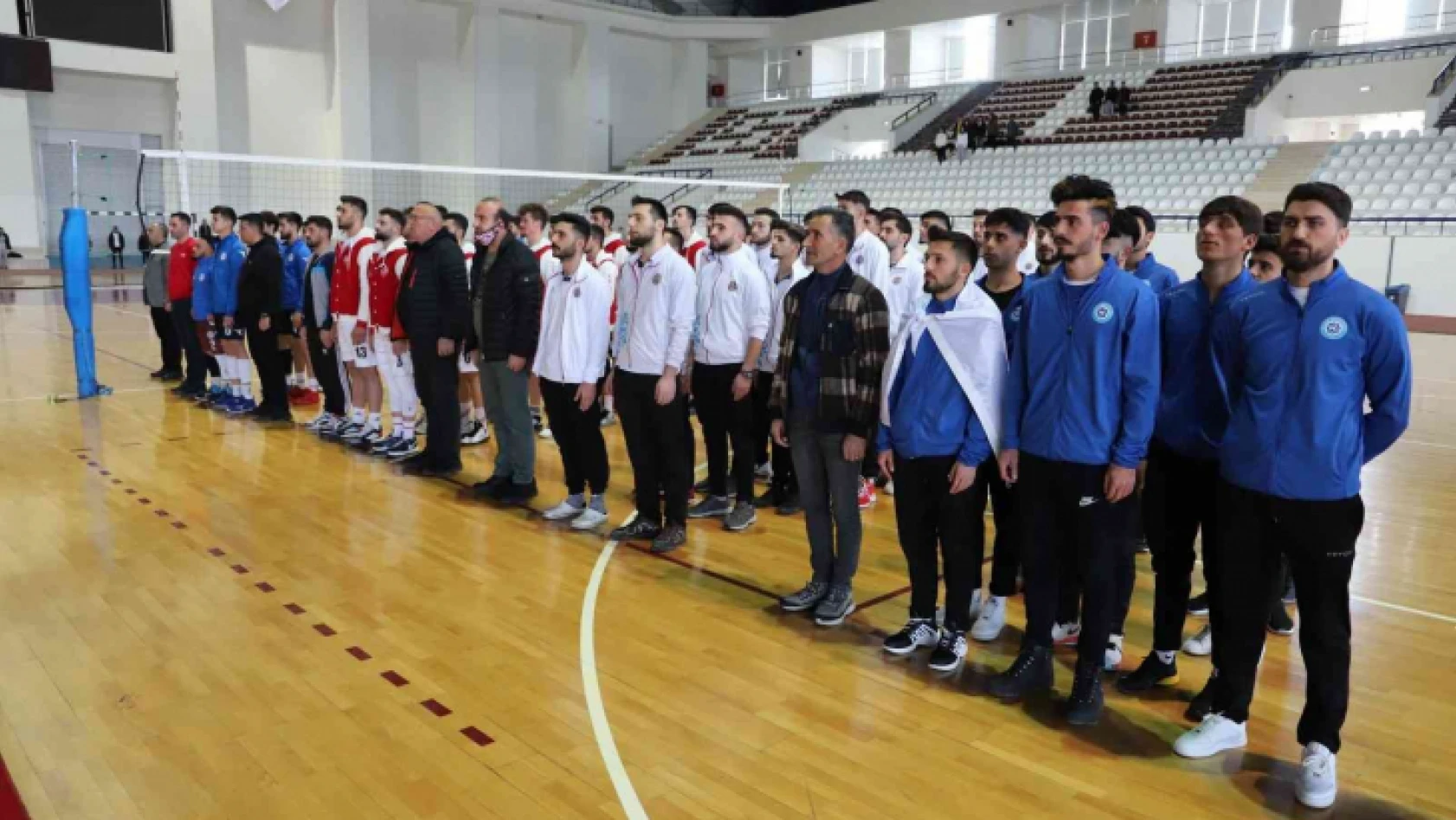 Üniversiteler Voleybol 1. Lig Grup Birinciliği müsabakaları Elazığ'da başladı
