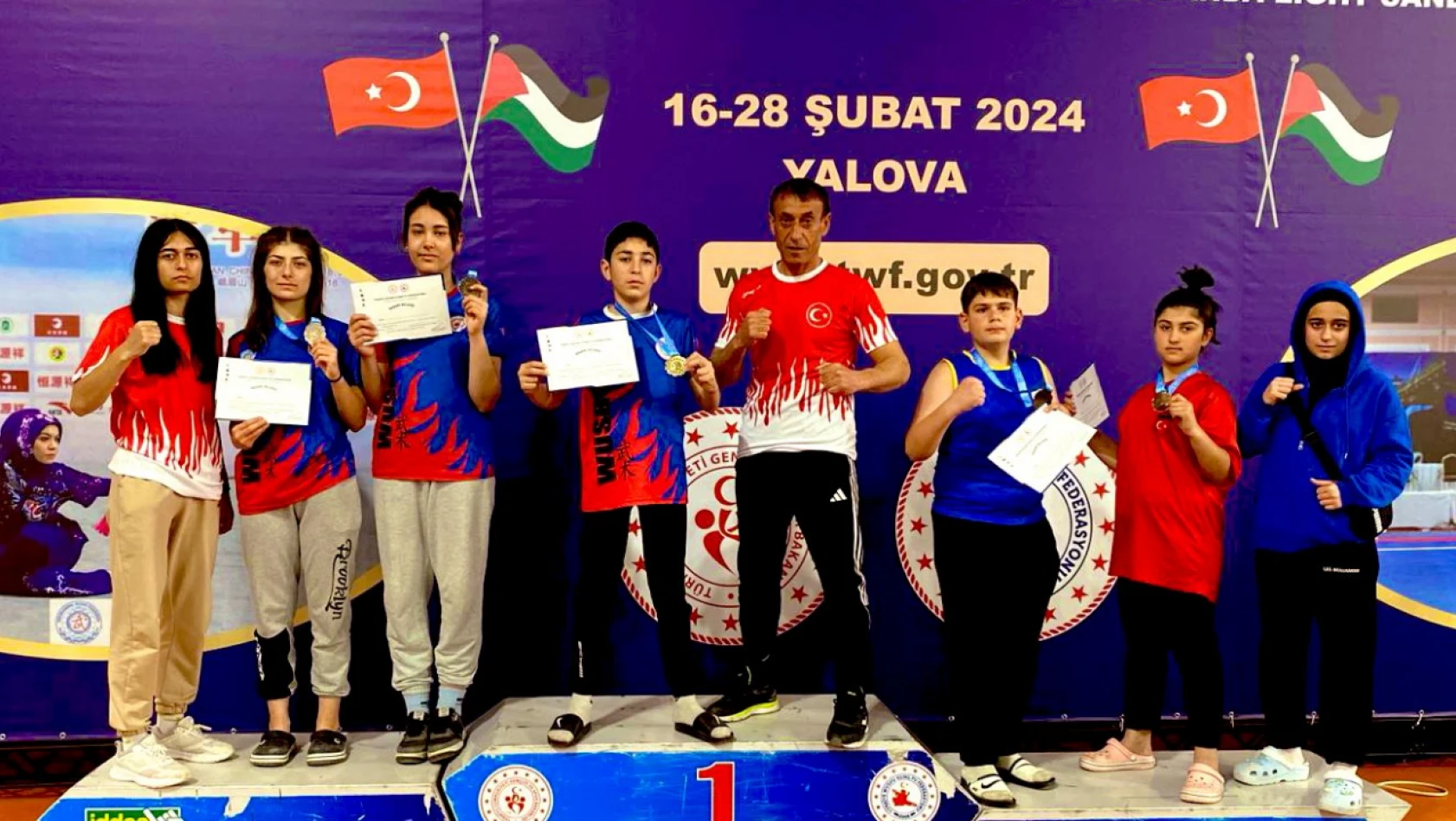 Wushu Kung Fu Türkiye Şampiyonası'nda Elazığ Rüzgarı Esti