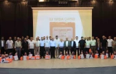 Elazığ Belediyesi muhtarlara ilk yardım ve yangın söndürme tüpü dağıttı