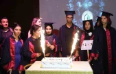 Elazığ'da özel öğrencilerin mezuniyeti renkli görüntüler oluşturdu