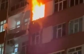 Elazığ'daki apartman yangını paniğe neden oldu
