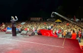 FÜ 50. yıl festivali Azerin'in unutulmaz konseriyle sona erdi