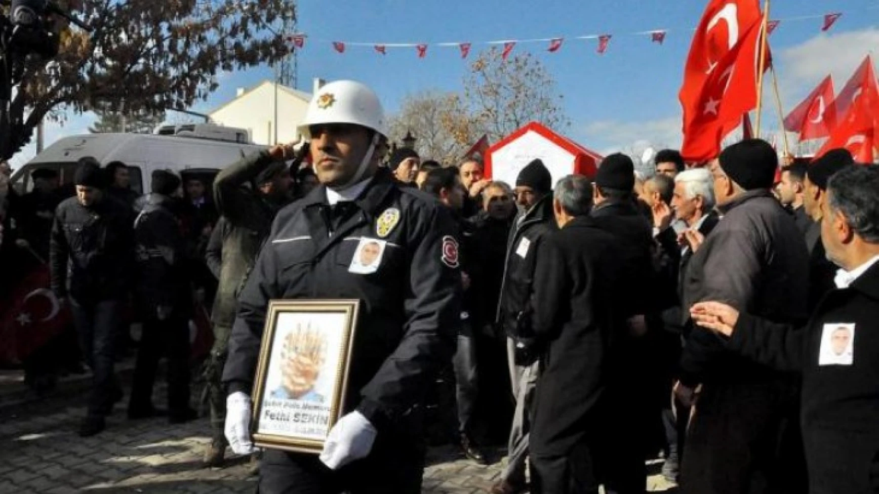 Kahraman Gakgoş'a Veda