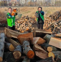 Elazığ İHH'dan 300 Aileye Yakacak Yardımı