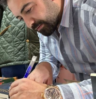 Elazığlı Yazar Kürşat Tuna Özek'in 'Devlet-ül Cihan Bir Osmanlı Mührü' kitabına 6. Kitap Fuarı'nda yoğun ilgi