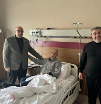 Milletvekili Ejder Açıkkapı, Elazığ Fethi Sekin Şehir Hastanesi'nde tedavi gören hastaları ziyaret etti