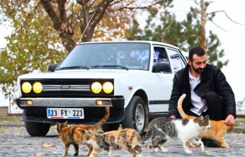 'Horoz' lakaplı bu araca galoşsuz binmek yasak